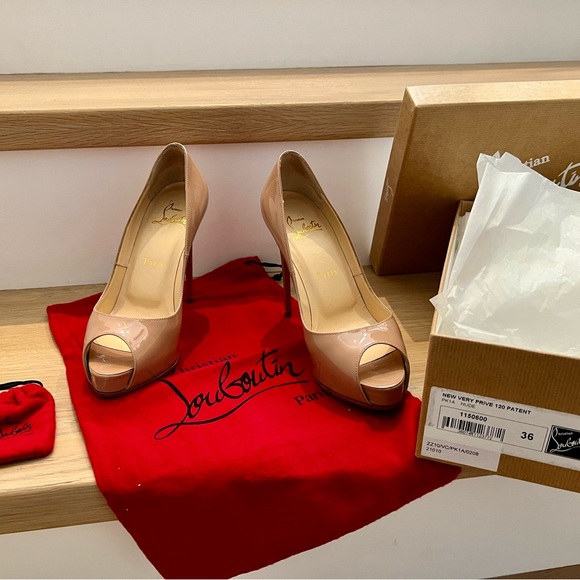 Authentic Louis Vuitton stiletto heels  - New Very Prive style - 120 patent - Picture 2 of 13